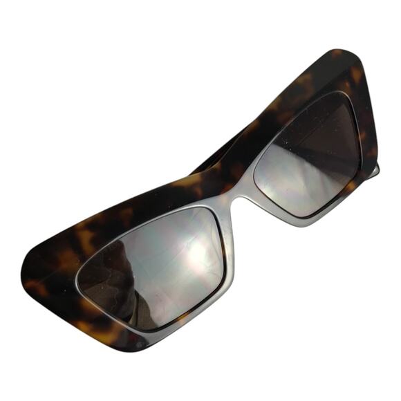 Loewe Sunglasses Women Tortoiseshell Frame Gold Trim Cat Eye Retro Acetate Italy - Picture 3 of 8